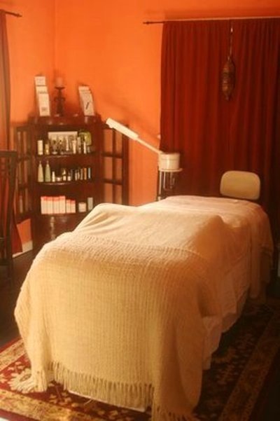 Facial Bed