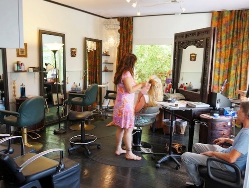 Salon